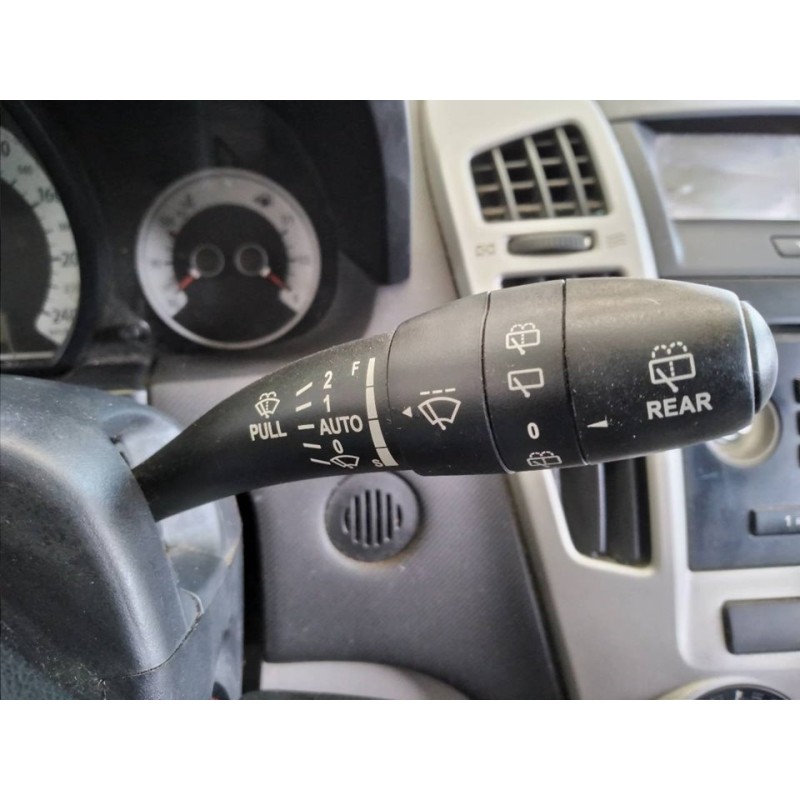 Recambio de mando limpia para kia pro_cee´d active referencia OEM IAM 934201H300  