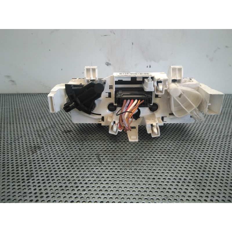 Recambio de mando calefaccion / aire acondicionado para peugeot 1007 1.4 referencia OEM IAM F664479W 69300002 - Rojo 4