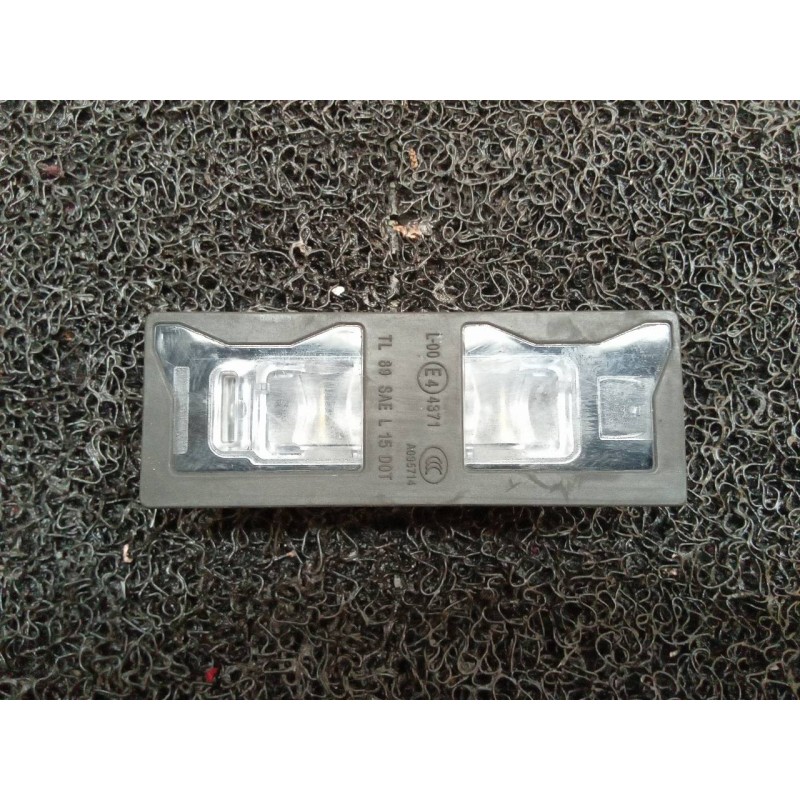Recambio de piloto matricula para audi a5 sportback (f5a) sport referencia OEM IAM 8W6943021  