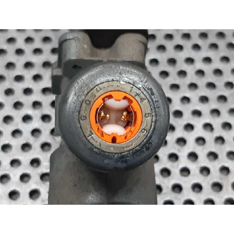 Recambio de pretensor airbag derecho para citroën saxo 1.5 d furio referencia OEM IAM 2