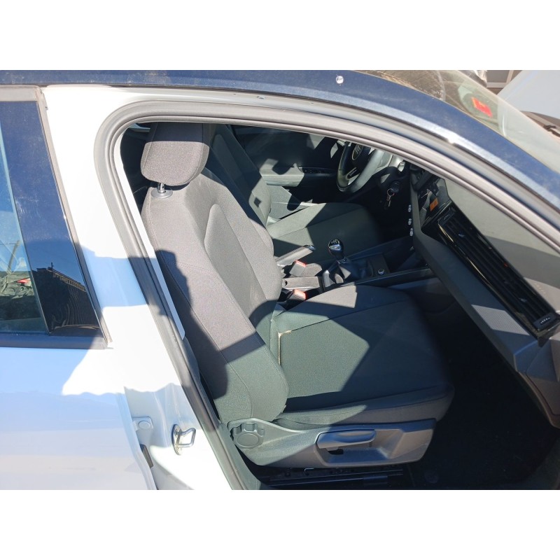 Recambio de asiento delantero derecho para audi a1 sportback (gba) 25 tfsi referencia OEM IAM   