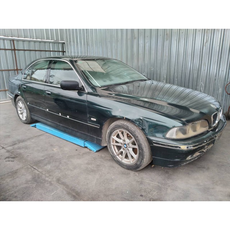 bmw serie 5 berlina (e39) del año 2001