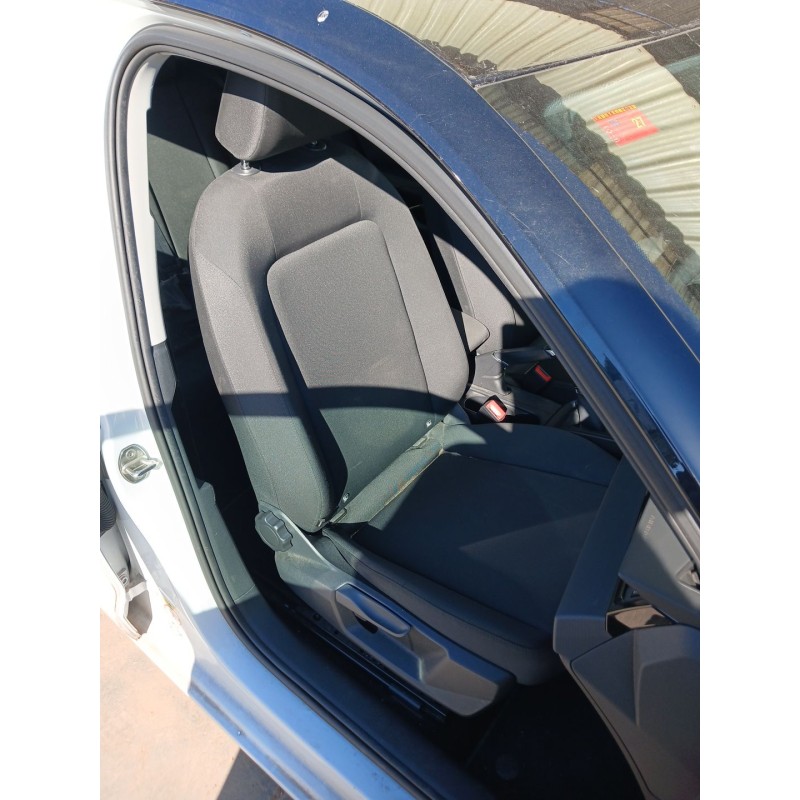 Recambio de asiento delantero derecho para audi a1 sportback (gba) 25 tfsi referencia OEM IAM - Blanco 2