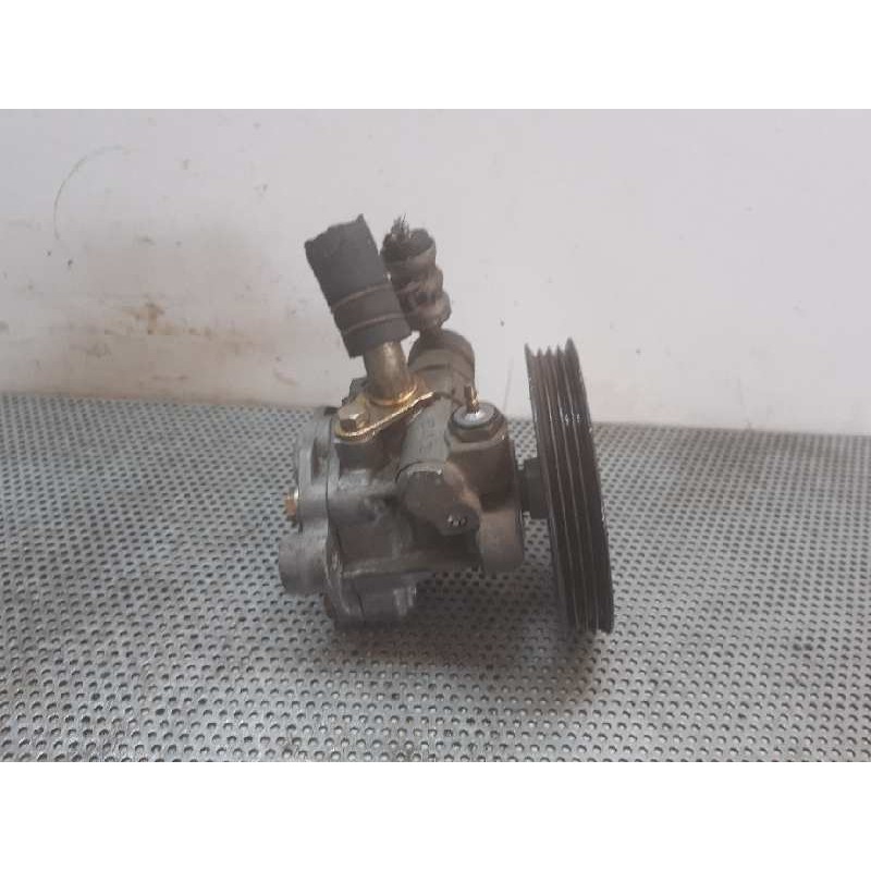 Recambio de bomba direccion para suzuki swift sf berlina (ea) 1.3 cat referencia OEM IAM 7222 133516 KYB 4