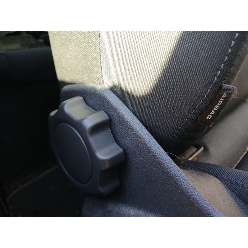 Recambio de asiento delantero derecho para audi a1 sportback (gba) 25 tfsi referencia OEM IAM - Blanco 4