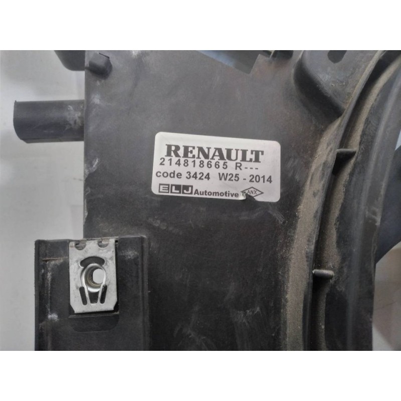 Recambio de electroventilador para dacia lodgy laureate referencia OEM IAM 214818665R - Blanco 2