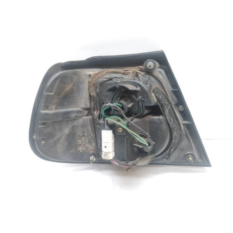 Recambio de piloto trasero derecho para nissan almera (n15) s referencia OEM IAM 2