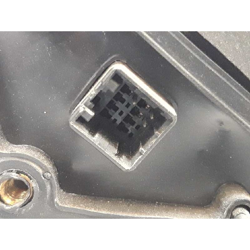 Recambio de retrovisor izquierdo para kia shuma ii 1.6 ls berlina portón referencia OEM IAM 3