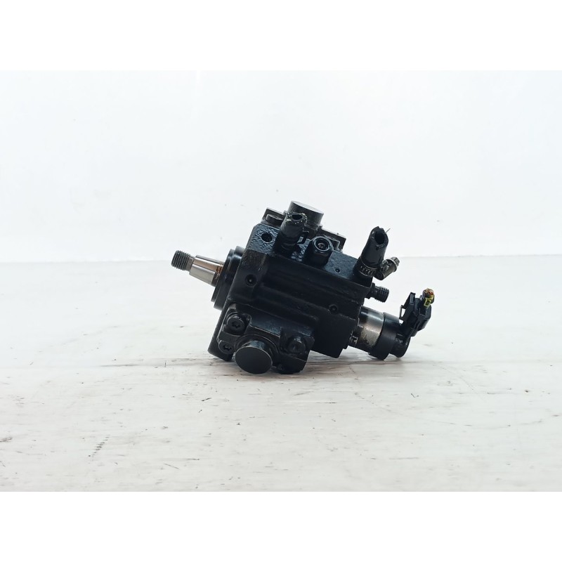 Recambio de bomba inyeccion para chevrolet captiva 2.0 vcdi ls referencia OEM IAM 0445010180 96859151 