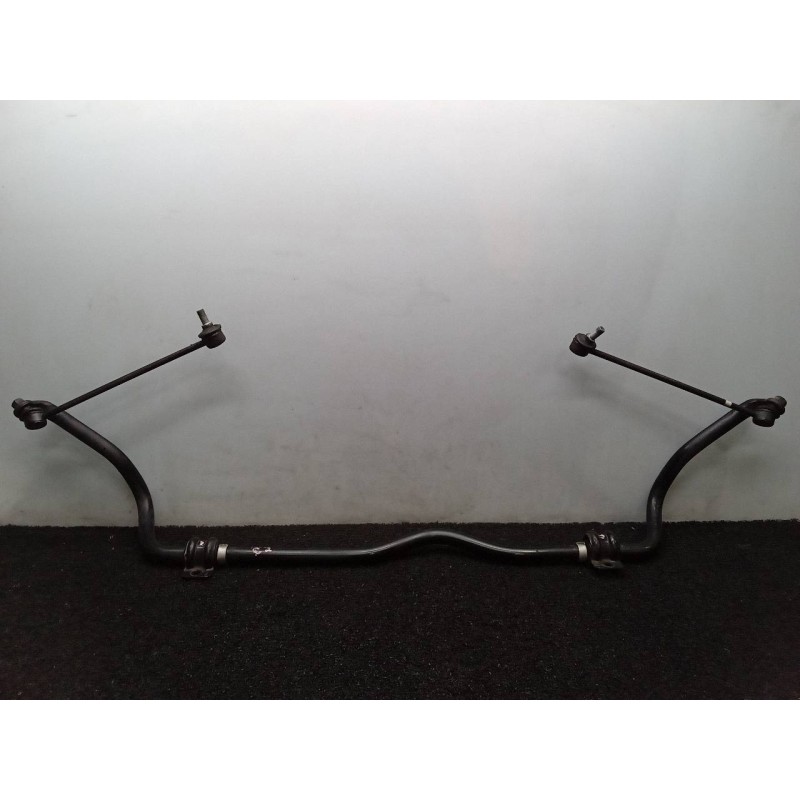 Recambio de barra estabilizadora delantera para kia carnival 2.9 crdi vgt ex referencia OEM IAM   