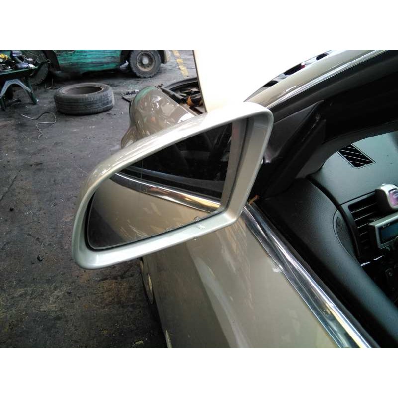 Recambio de retrovisor izquierdo para audi a4 berlina (8e) 1.9 tdi (96kw) referencia OEM IAM   