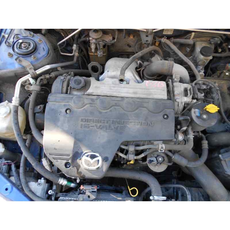 mazda 323 berlina f/s (bj) del año 2001