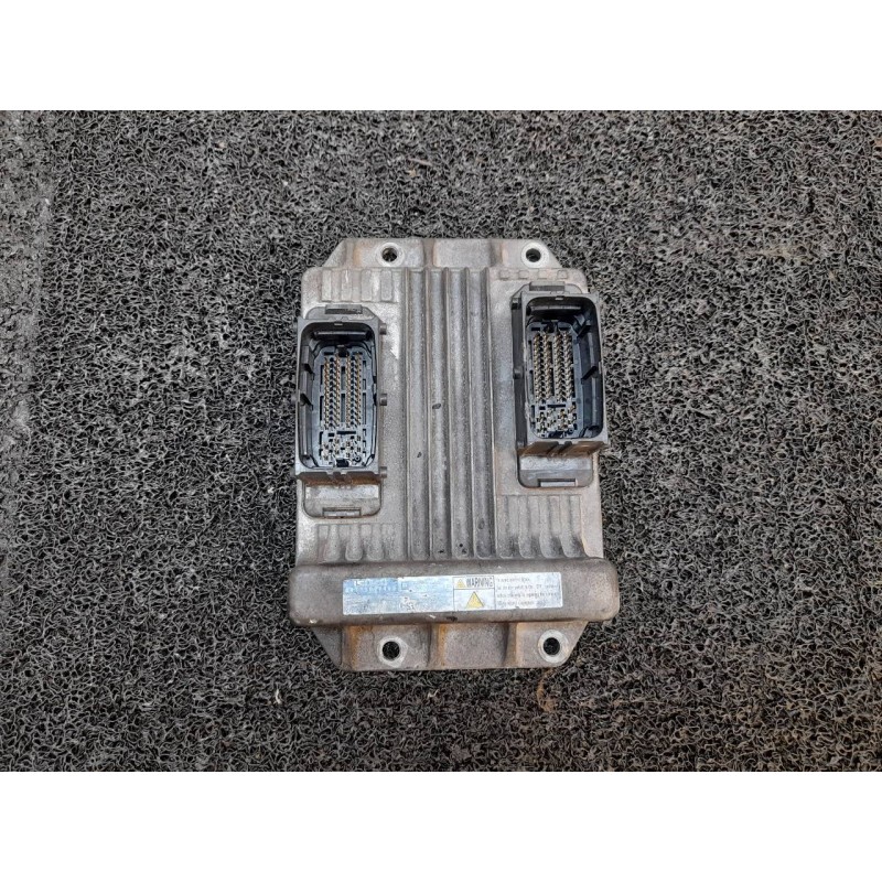 Recambio de centralita motor uce para opel meriva essentia referencia OEM IAM 97350948 1125000163 DENSO