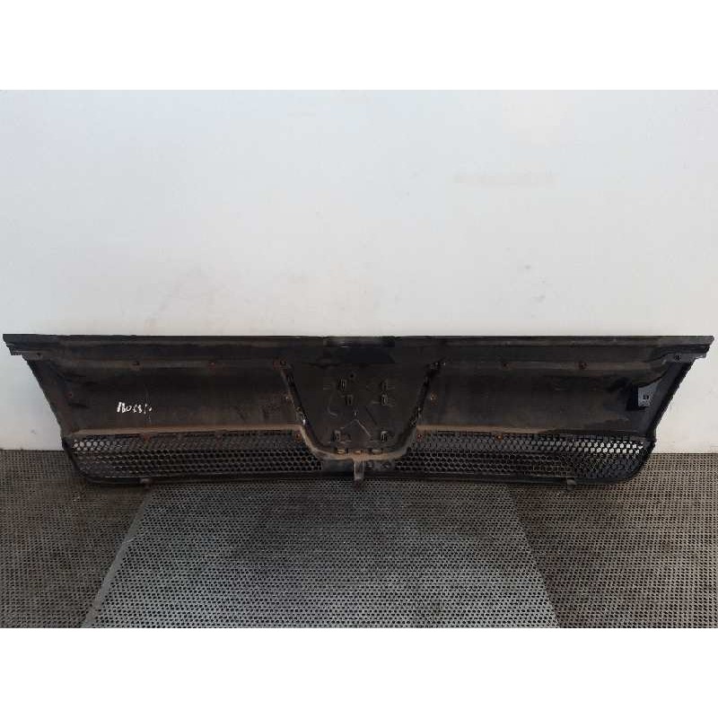 Recambio de rejilla delantera para peugeot boxer caja cerrada (rs3200)(330)('02) 330 m td referencia OEM IAM - Blanco 2