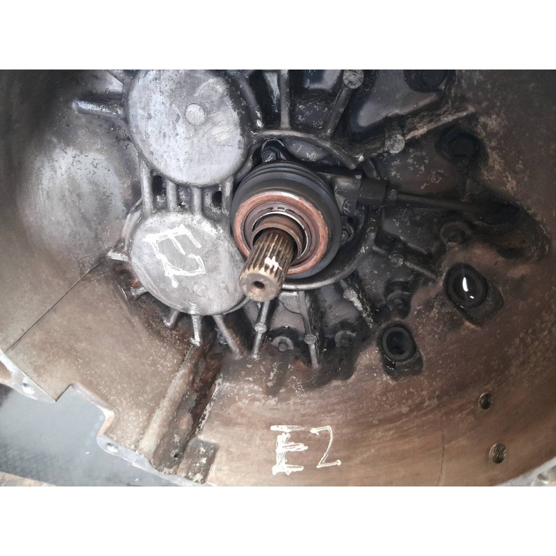 Recambio de caja cambios para kia carnival 2.9 crdi vgt ex referencia OEM IAM Y060810342 4300038050 2
