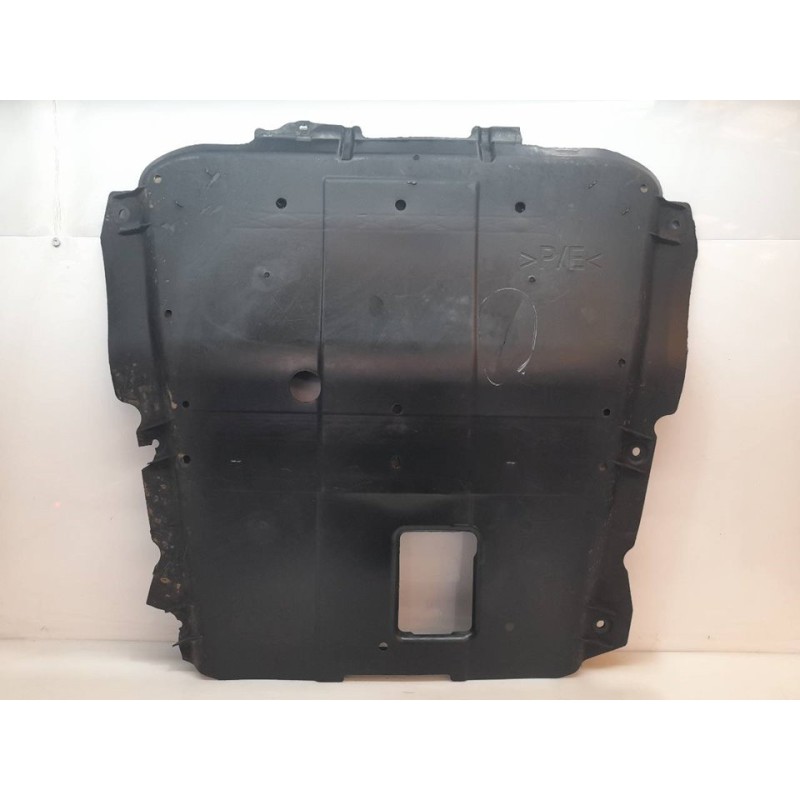 Recambio de cubrecarter para dacia sandero stepway referencia OEM IAM 758900184R  