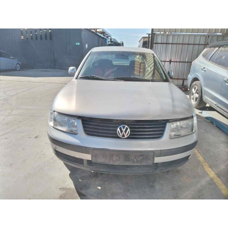 volkswagen passat berlina (3b2) del año 1998