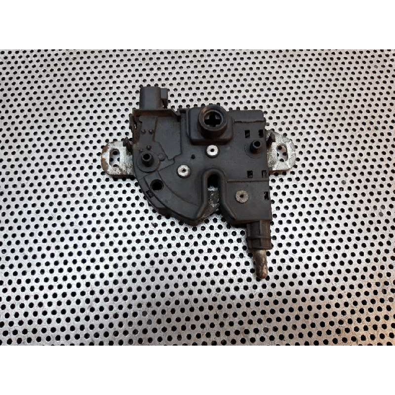 Recambio de cerradura capo para ford focus berlina (cap) trend referencia OEM IAM   