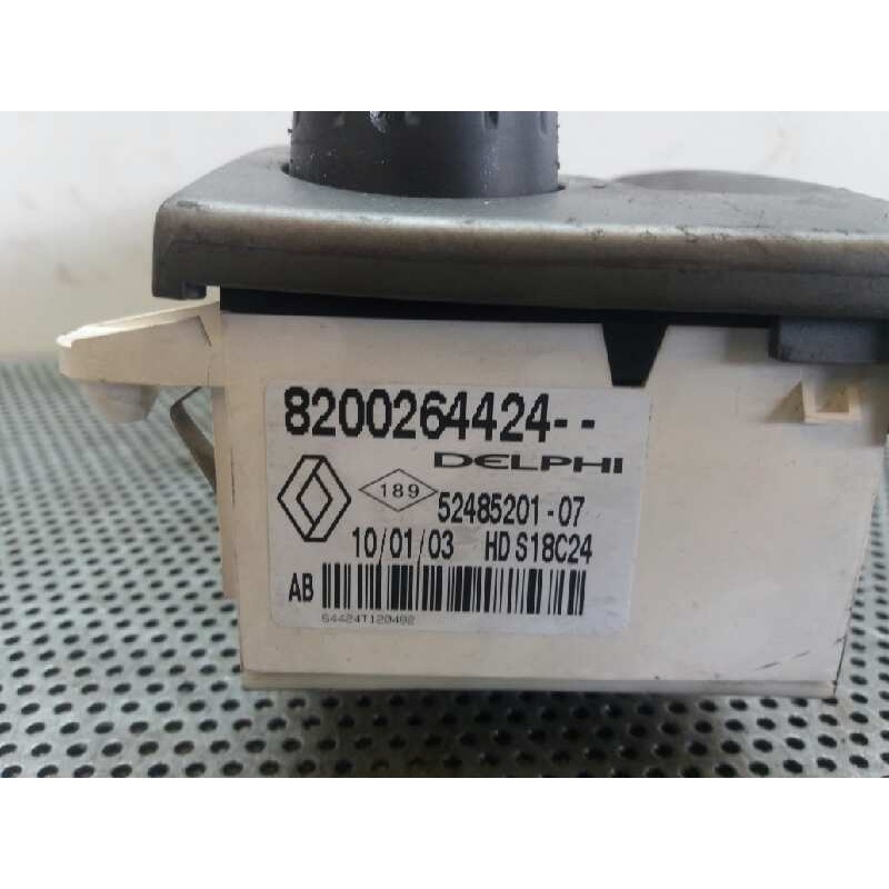 Recambio de mando climatizador para renault laguna ii grandtour (kg0) dynamique luxe referencia OEM IAM 8200264424 5248520107 - Gris 4