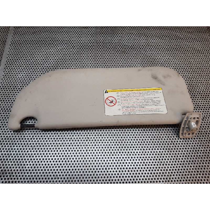 Recambio de parasol derecho para citroën c2 vtr referencia OEM IAM - Negro 2