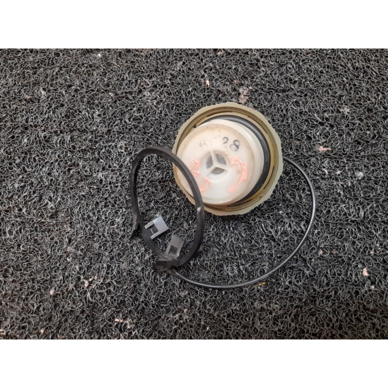 Recambio de tapon combustible para mazda 5 berl. (cr) 2.0 crtd sportive (105kw) referencia OEM IAM - Gris 2