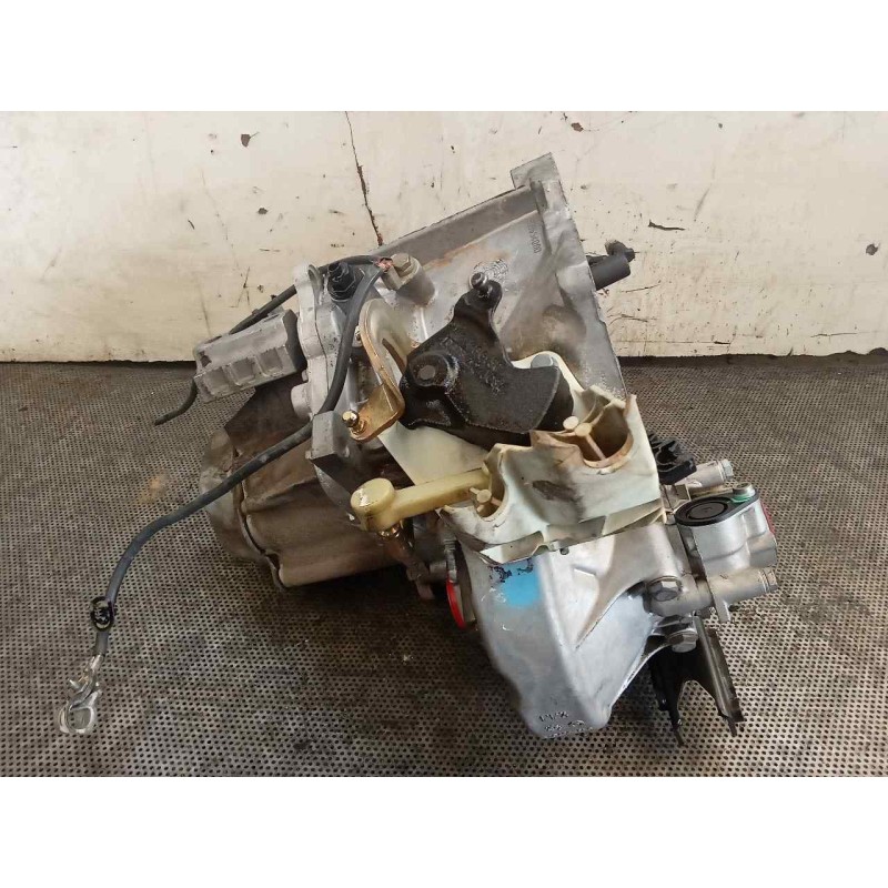 Recambio de caja cambios para peugeot 207 xs referencia OEM IAM 20DP27 - Rojo 5