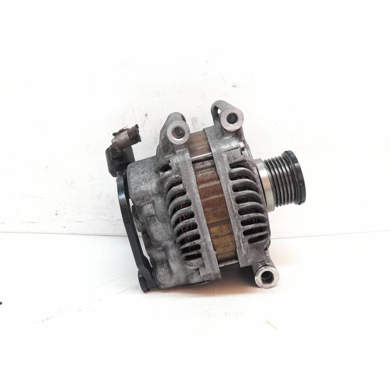 Recambio de alternador para peugeot 207 sport referencia OEM IAM V758575180 A003TG5281ZEA 2