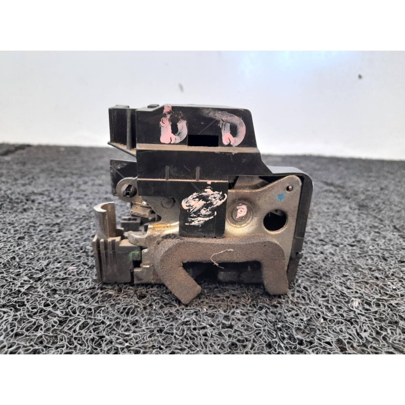 Recambio de cerradura puerta delantera derecha para fiat doblo (119) 1.9 jtd cat referencia OEM IAM   