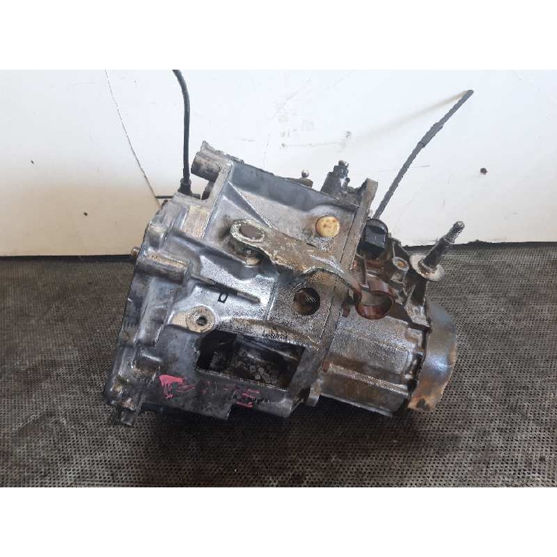 Recambio de caja cambios para peugeot 205 berlina 1.8 d mito referencia OEM IAM 20CH58  