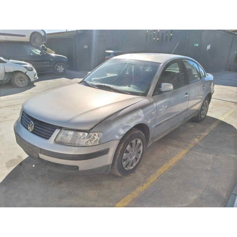 volkswagen passat berlina (3b2) del año 1998