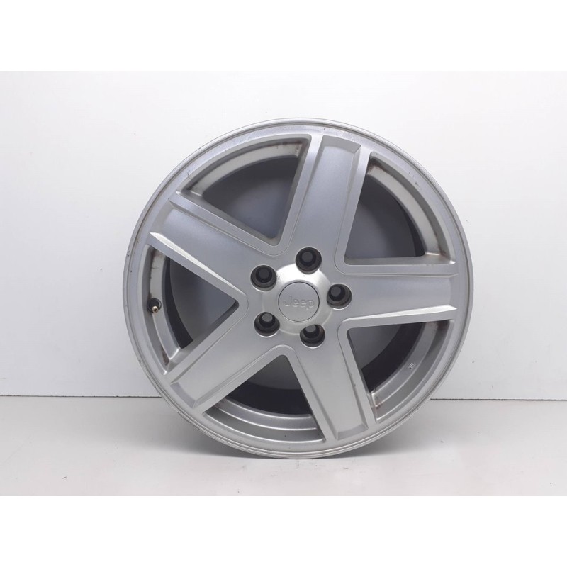 Recambio de llanta para chrysler jeep compass sport referencia OEM IAM 0YX88TRMAB  