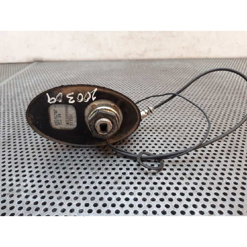 Recambio de base de antena para citroën c2 vtr referencia OEM IAM 9653389980 - Negro 2