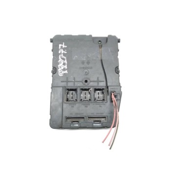 CAJA RELES / FUSIBLES 8200309690 S118400220D 