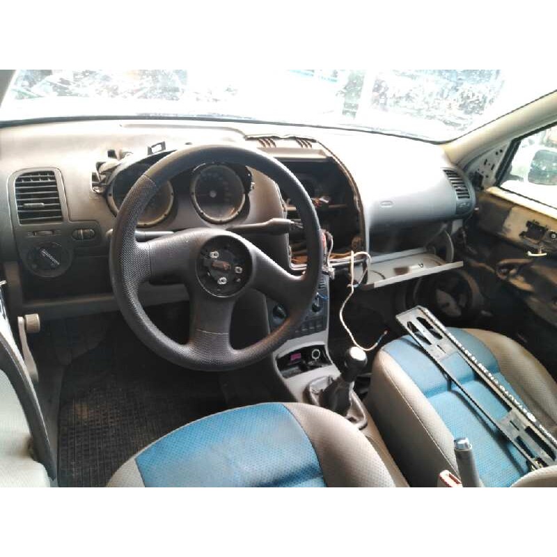 volkswagen polo berlina (6n2) del año 2002