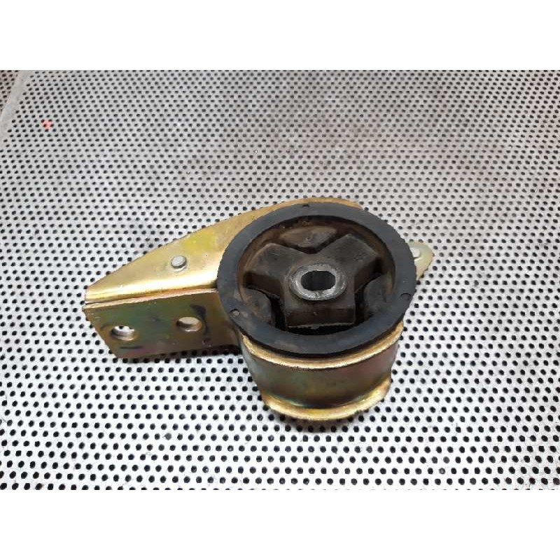 Recambio de soporte motor izquierdo para smart coupe 0.7 turbo cat referencia OEM IAM 003077V015 7427665 2