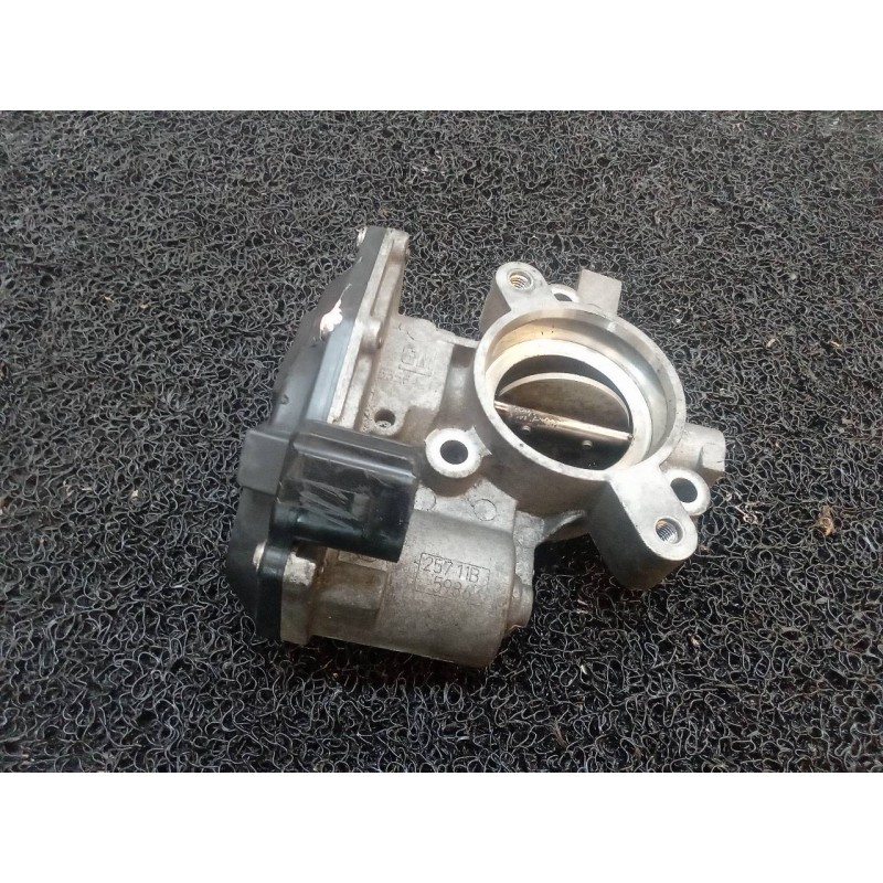 Recambio de caja mariposa para opel corsa d expression referencia OEM IAM 25711B5986  