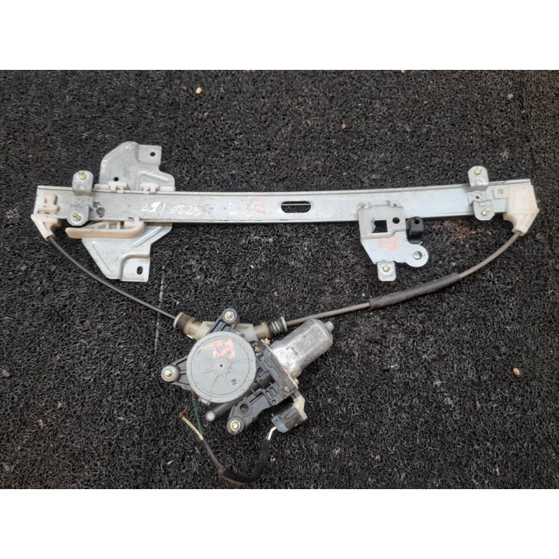 Recambio de elevalunas trasero izquierdo para kia carnival 2.9 crdi vgt ex referencia OEM IAM 82450D020 2621003600 2