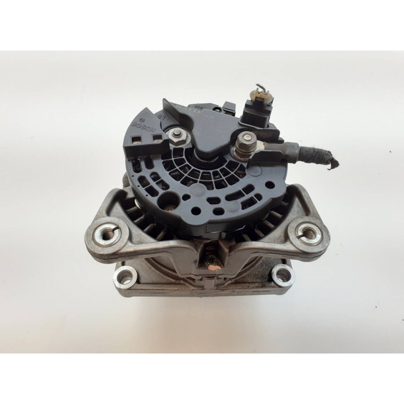 Recambio de alternador para opel astra h ber. edition referencia OEM IAM 0124325163 13229984 - Blanco 4