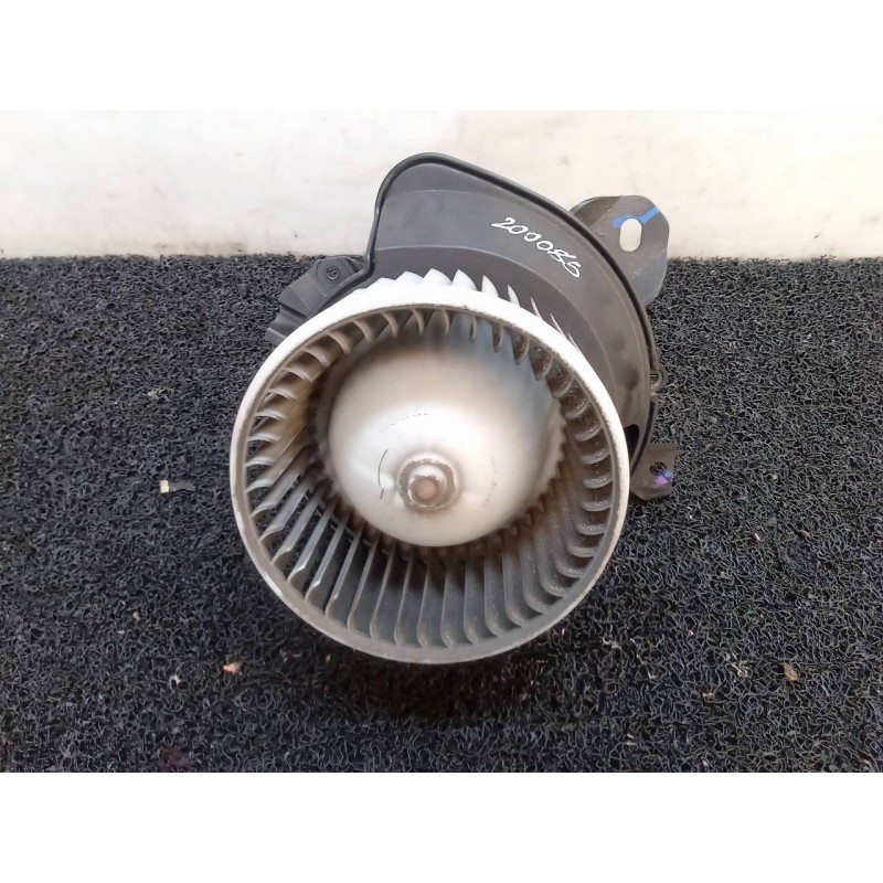 Recambio de motor calefaccion para opel corsa d expression referencia OEM IAM 164230100 DENSO - Negro 2