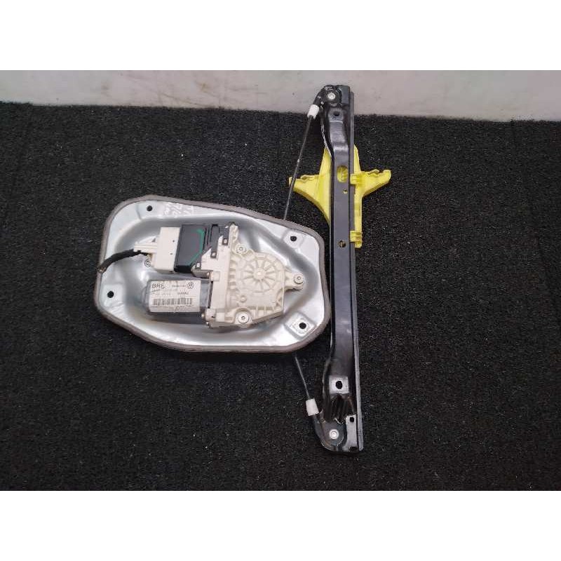 Recambio de elevalunas trasero derecho para volkswagen golf v berlina (1k1) trendline referencia OEM IAM 1K0959704C  SIEMENS