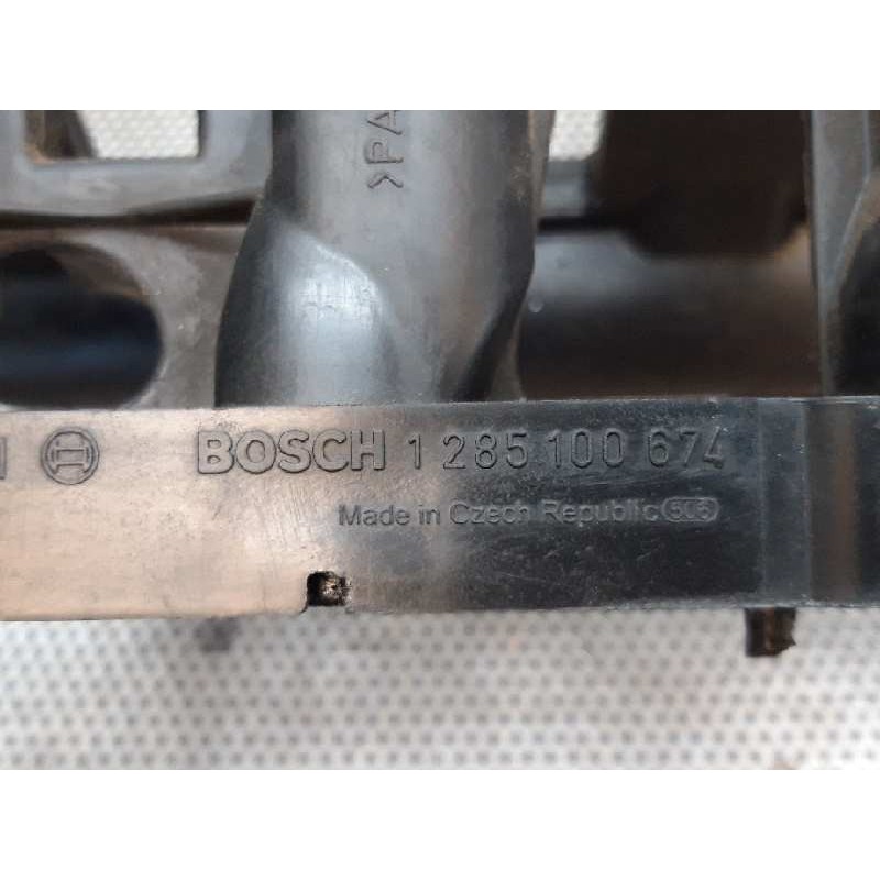 Recambio de colector admision para smart coupe 0.7 turbo cat referencia OEM IAM 1285100674 1601410201 0261230049 4