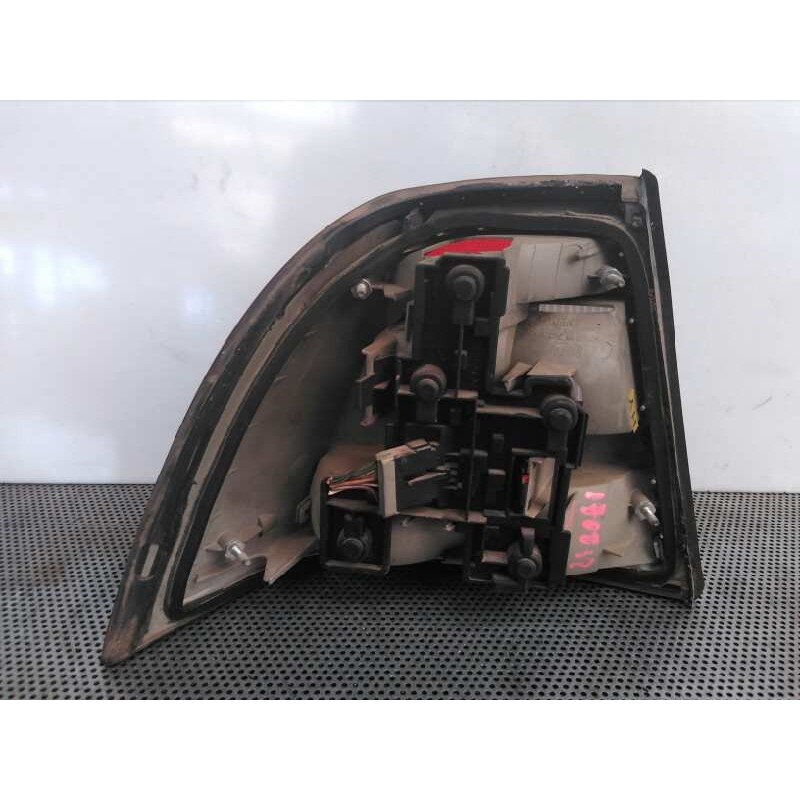 Recambio de piloto trasero derecho para opel vectra b berlina sport (1999) referencia OEM IAM - Azul 2