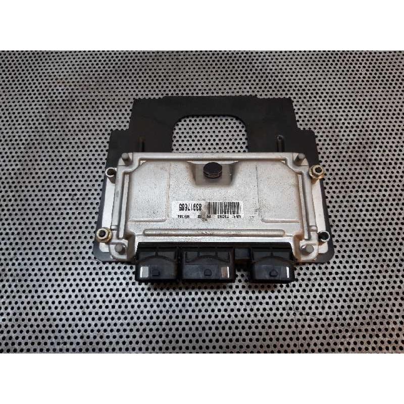 Recambio de centralita motor uce para peugeot 307 cc (s1) 1.6 referencia OEM IAM 0261208301 9657036780 