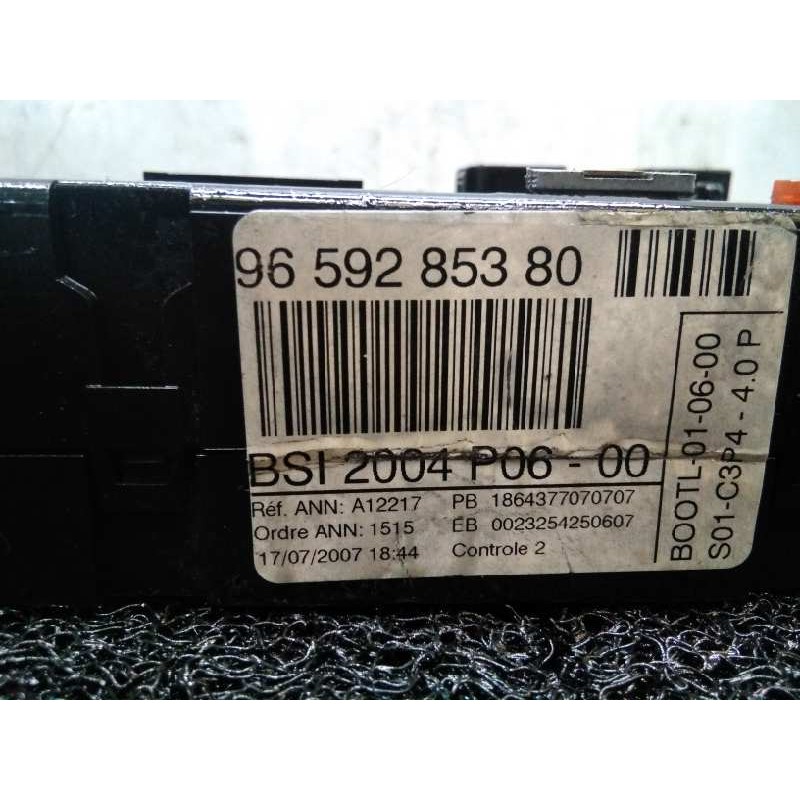 Recambio de caja reles / fusibles para peugeot 207 confort referencia OEM IAM 9659285380 - Blanco 2