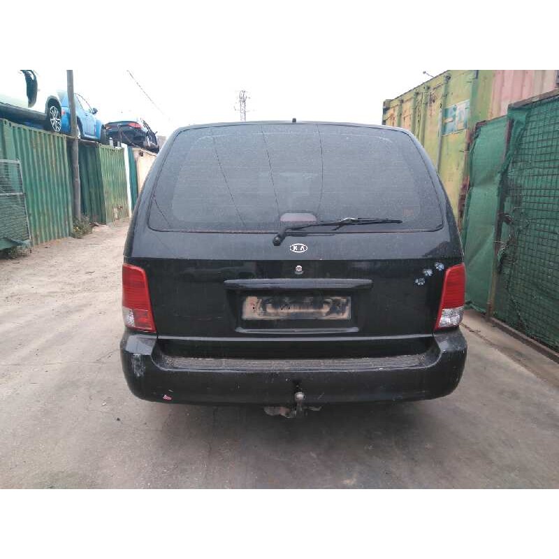 kia carnival ii del año 2001
