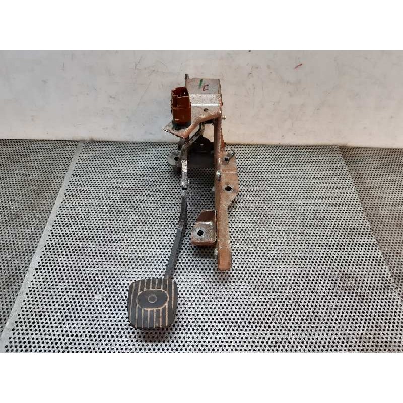 Recambio de pedal freno para nissan note (e11e) acenta referencia OEM IAM   