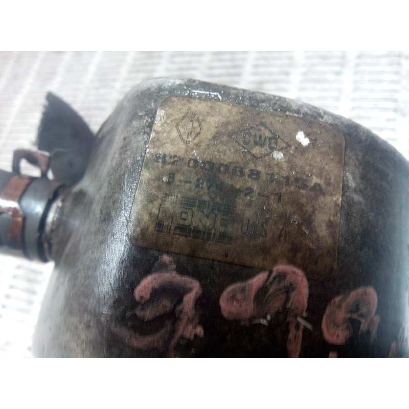 Recambio de enfriador aceite motor para renault scenic ii 1.5 dci diesel referencia OEM IAM 8200068115A - Blanco 2