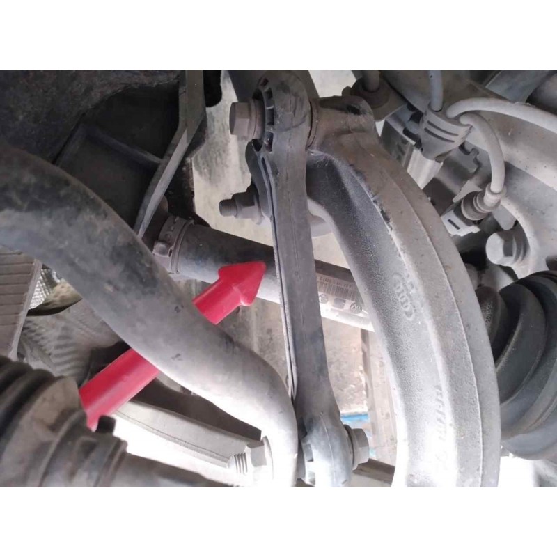 Recambio de bieleta estabilizadora delantera izquierda para audi a4 ber. (b8) e referencia OEM IAM   