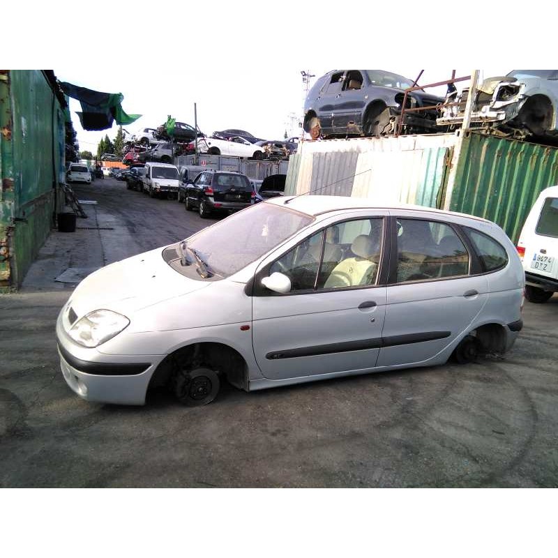 renault scenic (ja..) del año 2001