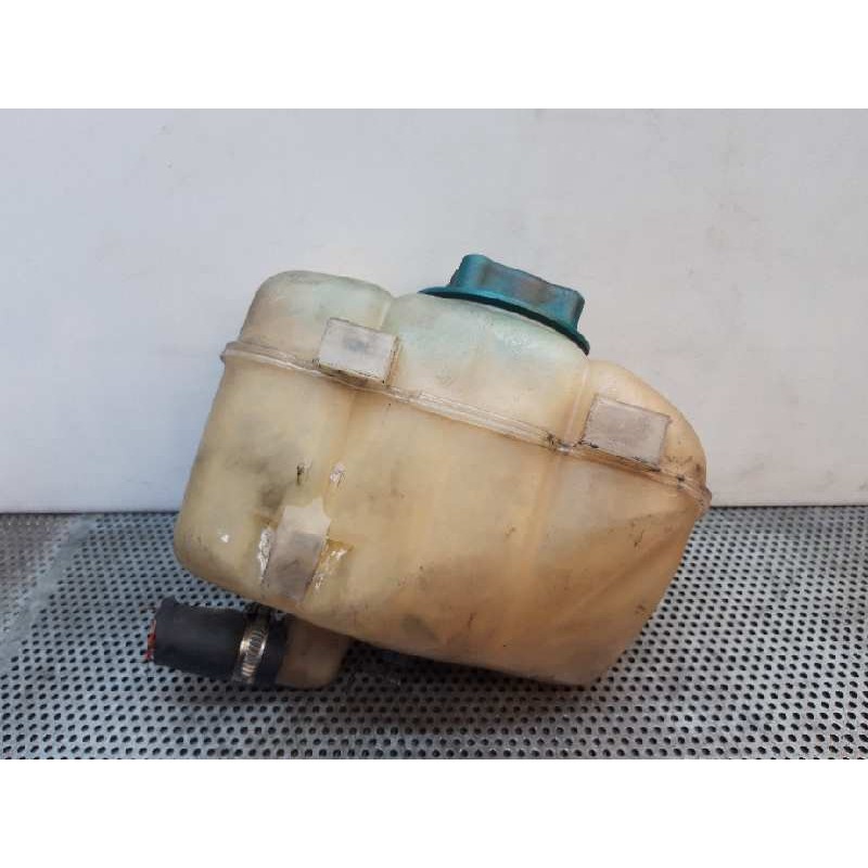 Recambio de deposito expansion para volvo s80 berlina d5 referencia OEM IAM 8683455  